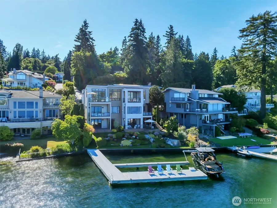 6922 96th Avenue Se, Mercer Island, WA 98040 - #2