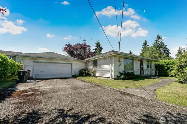 1722 E 65th Street, Tacoma, WA 98404