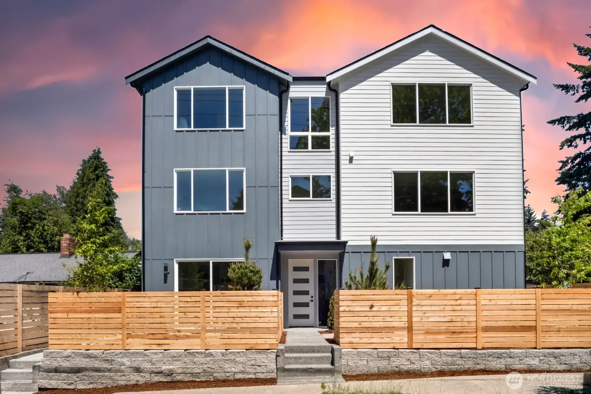 332 NE 90th Street, Seattle, WA 98115 - #1