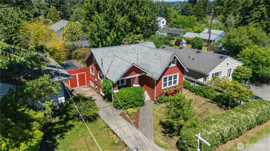 2014 N 143rd Street, Seattle, WA 98133 - #2