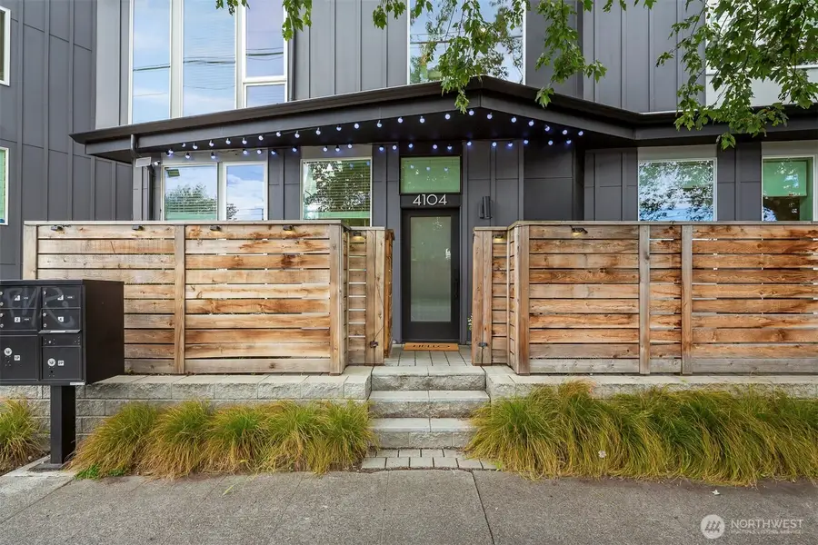 4104 Leary Way Nw, Seattle, WA 98107 - #2