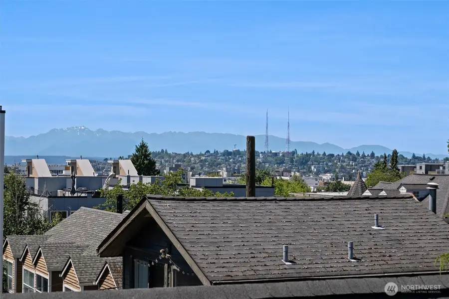 1421 E Denny W, Seattle, WA 98122 - #3