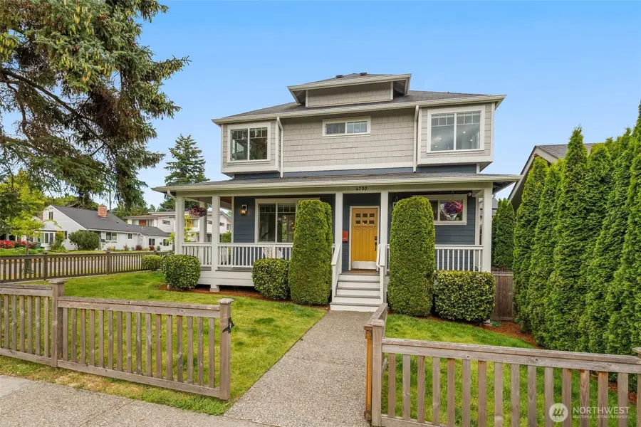 4700 49th Avenue Sw, Seattle, WA 98116 - #3