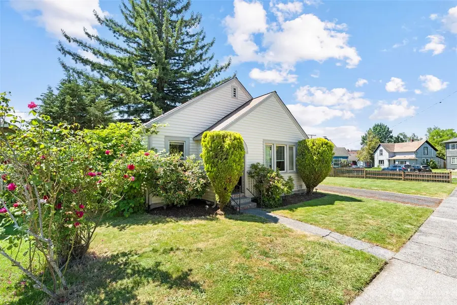 80 SW Mcfadden Avenue, Chehalis, WA 98532 - #3