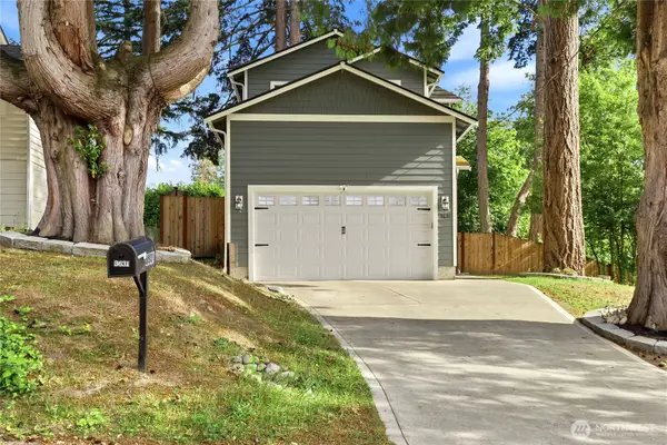 3631 W F Street, Bremerton, WA 98312