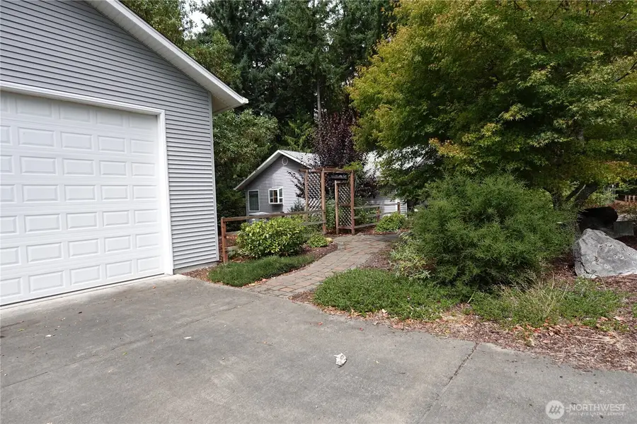 12606 Silver Drive, Anderson Island, WA 98303 - #3