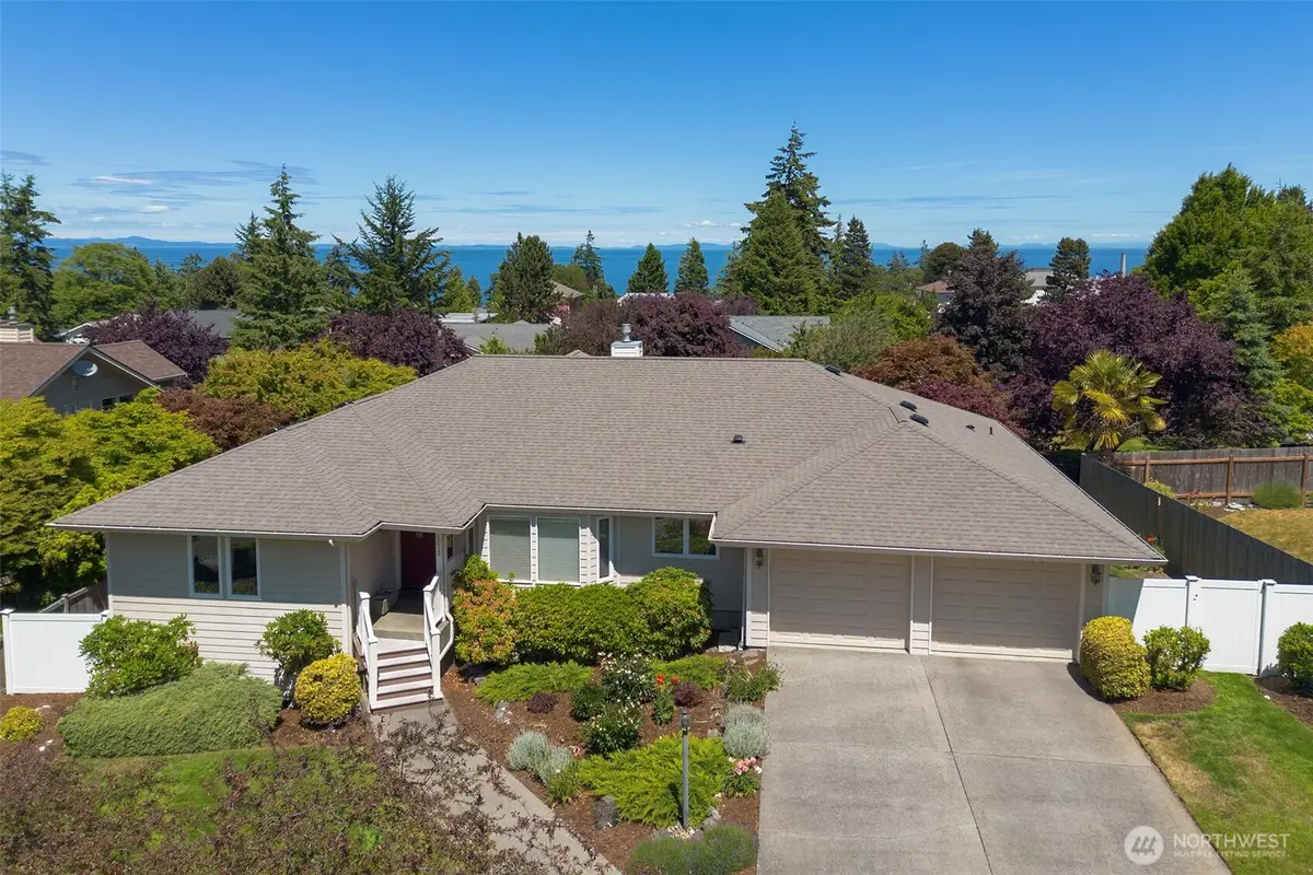 2015 W 7th Street, Port Angeles, WA 98363 - #1