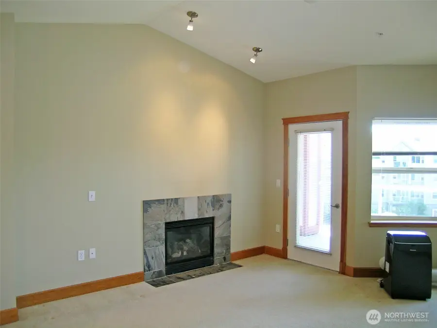 255 W Bakerview Road #401, Bellingham, WA 98226 - #2