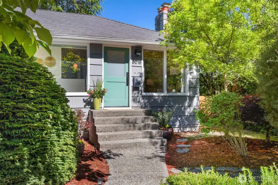 8018 40th Avenue Ne, Seattle, WA 98115 - #2