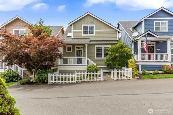 19421 Scoter Lane Ne, Poulsbo, WA 98370