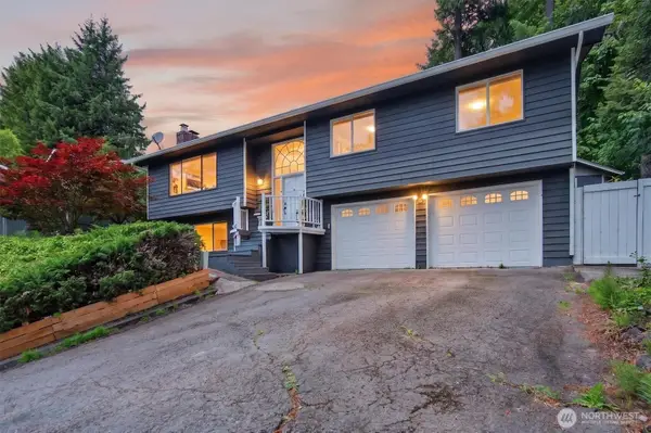 2678 Maplewood Drive, Longview, WA 98632