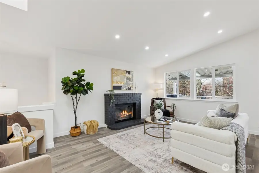 7002 42nd Avenue S, Seattle, WA 98118 - #3