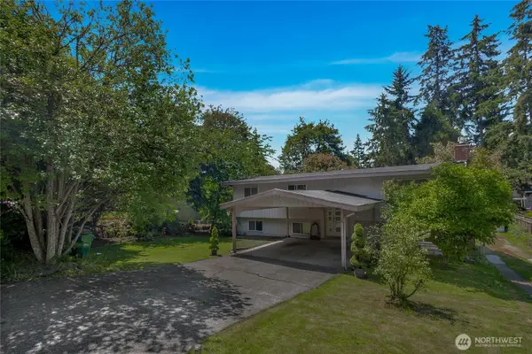 35745 26th Avenue S, Federal Way, WA 98003