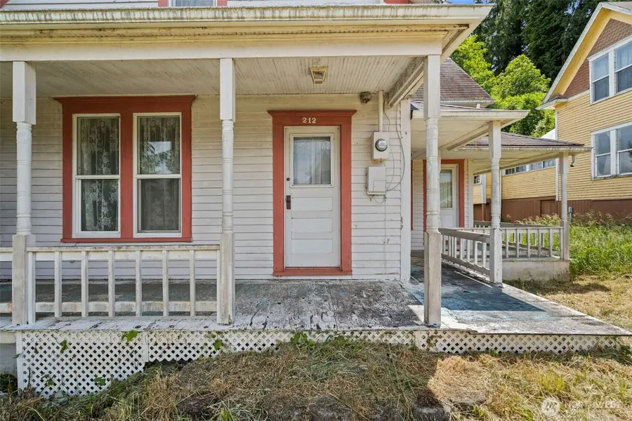 212 Alder Street, South Bend, WA 98586 - #3