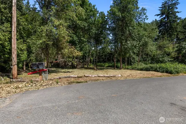 122 155th Avenue Se, Renton, WA 98059