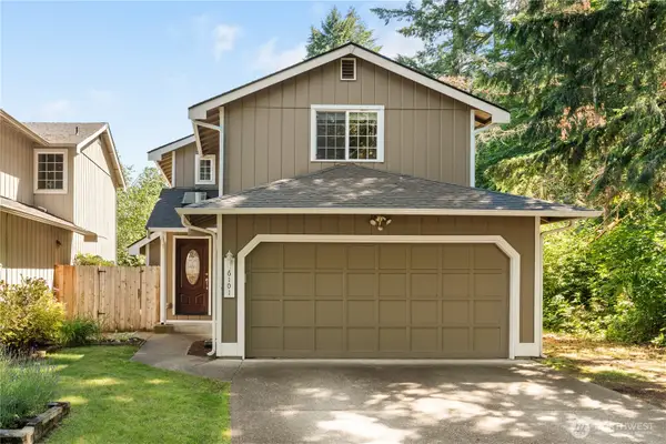 6101 SE Laguna Lane, Lacey, WA 98503