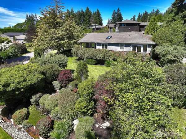 2441 Hillis Drive, Langley, WA 98260