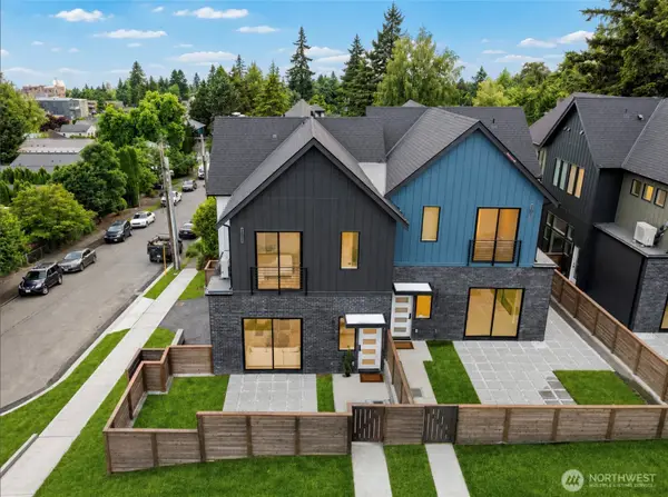 18603 104th Avenue Ne #A, Bothell, WA 98011