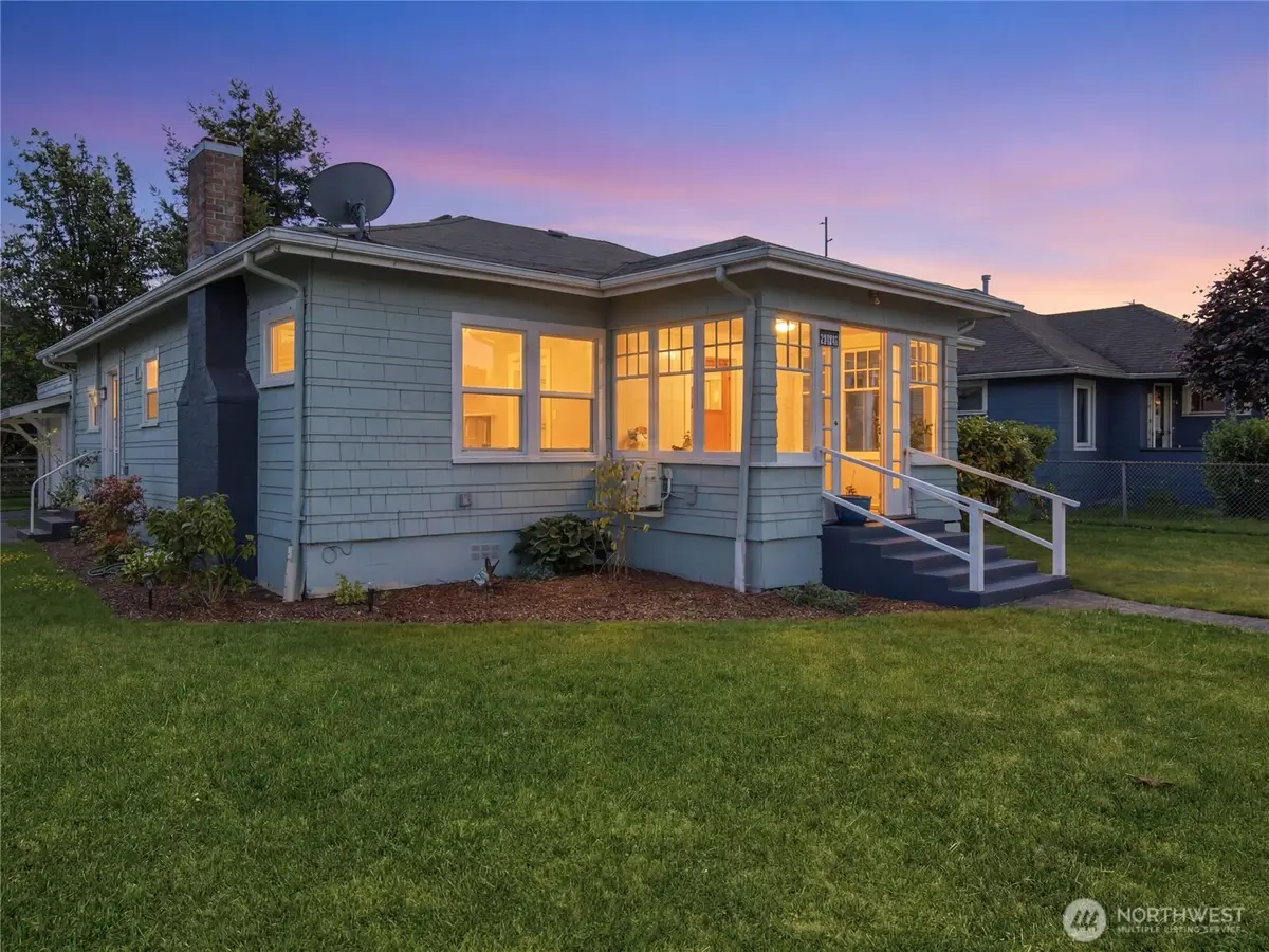 1003 W Market Street, Aberdeen, WA 98520 - #1