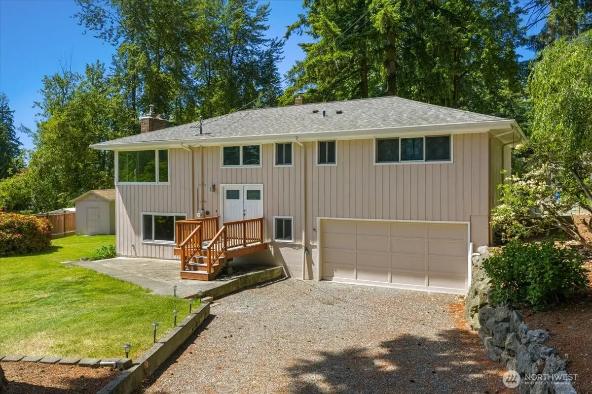 15811 205th Avenue Se, Renton, WA 98059 - #1