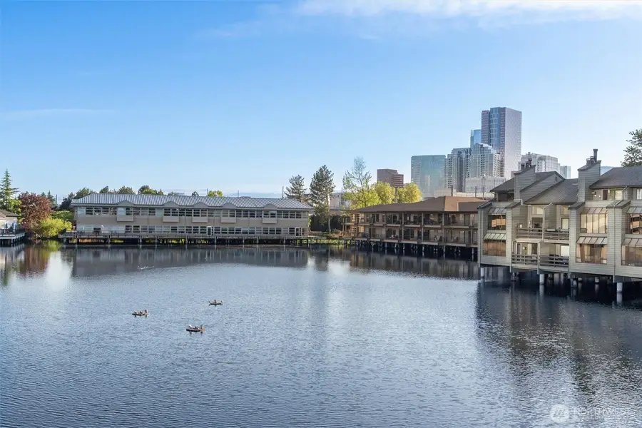 4 Lake Bellevue Drive #206, Bellevue, WA 98005 - #3