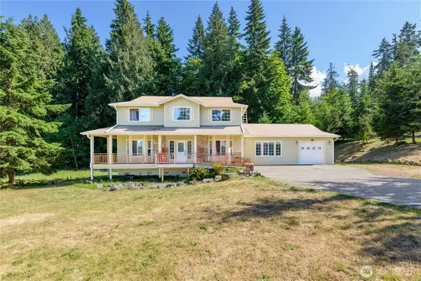 637 Del Guzzi Drive, Port Angeles, WA 98362