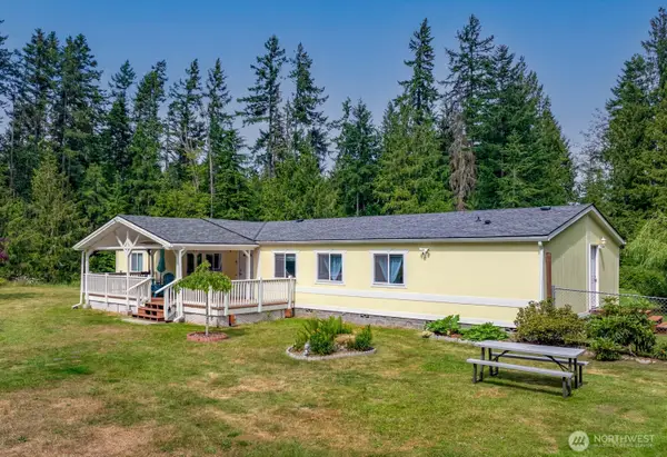 239 Robinson Road, Port Angeles, WA 98362