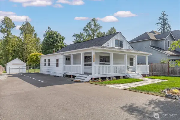 11822 24th Street E, Edgewood, WA 98372