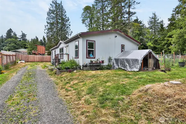 30 Sandstone Place, Port Angeles, WA 98362