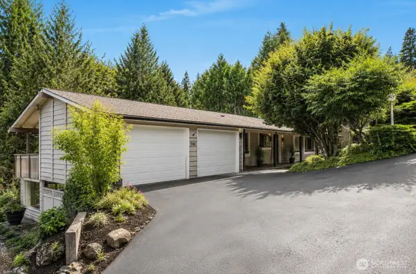 5161 NW Eldorado Boulevard, Bremerton, WA 98312