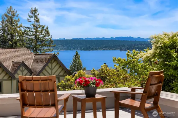 4529 E Laurel Drive Ne, Seattle, WA 98105