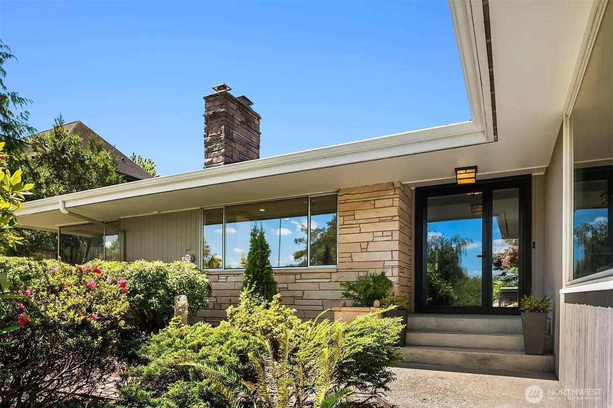 5757 64th Avenue Ne, Seattle, WA 98105 - #1