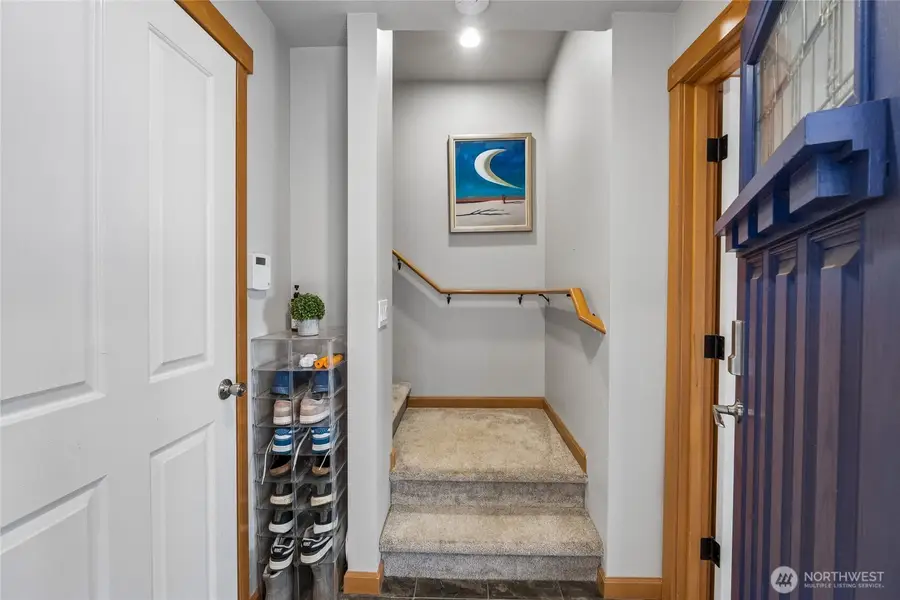 6331 42nd Avenue Sw #B, Seattle, WA 98136 - #3
