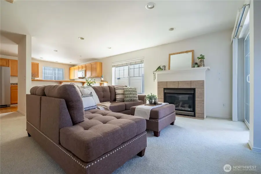 8520 Midvale Avenue N #A, Seattle, WA 98103 - #3