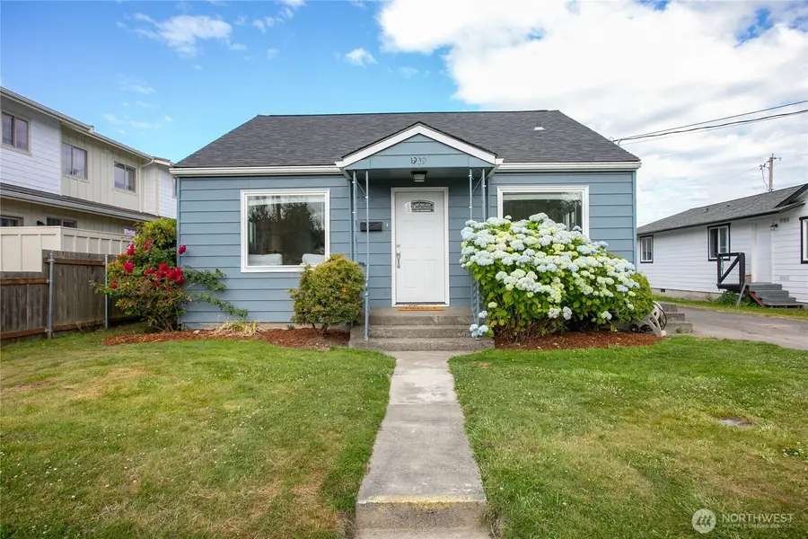 1909 Cleveland Avenue, Mount Vernon, WA 98273 - #2