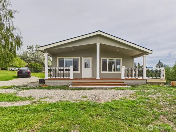 220 Center Road, Republic, WA 99166