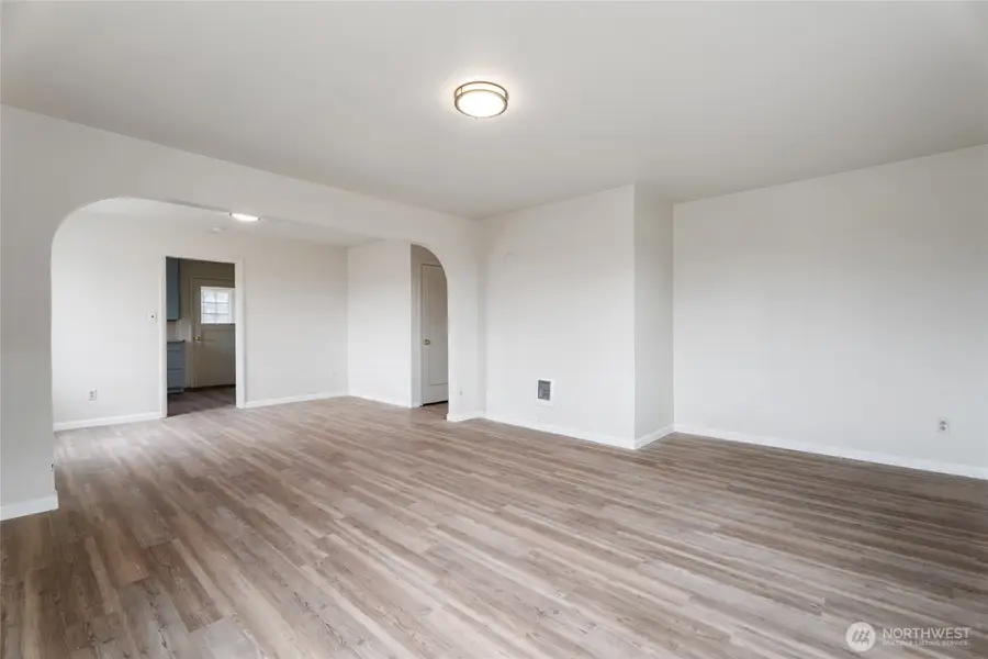 70 NE Rose Street, College Place, WA 99324 - #2