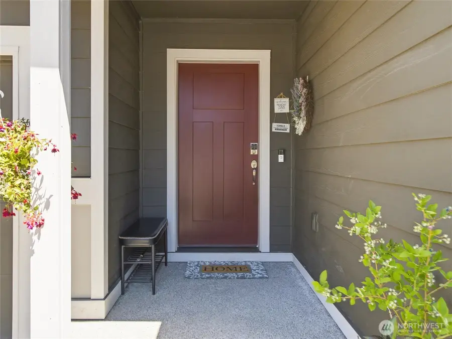 546 Gilbertson Lane Se, Olympia, WA 98501 - #3