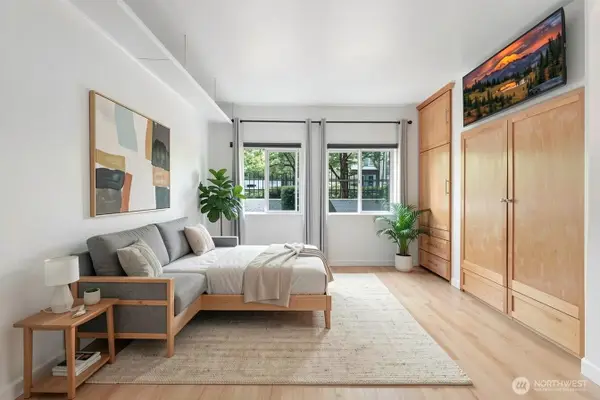 300 10th Avenue #A110, Seattle, WA 98122