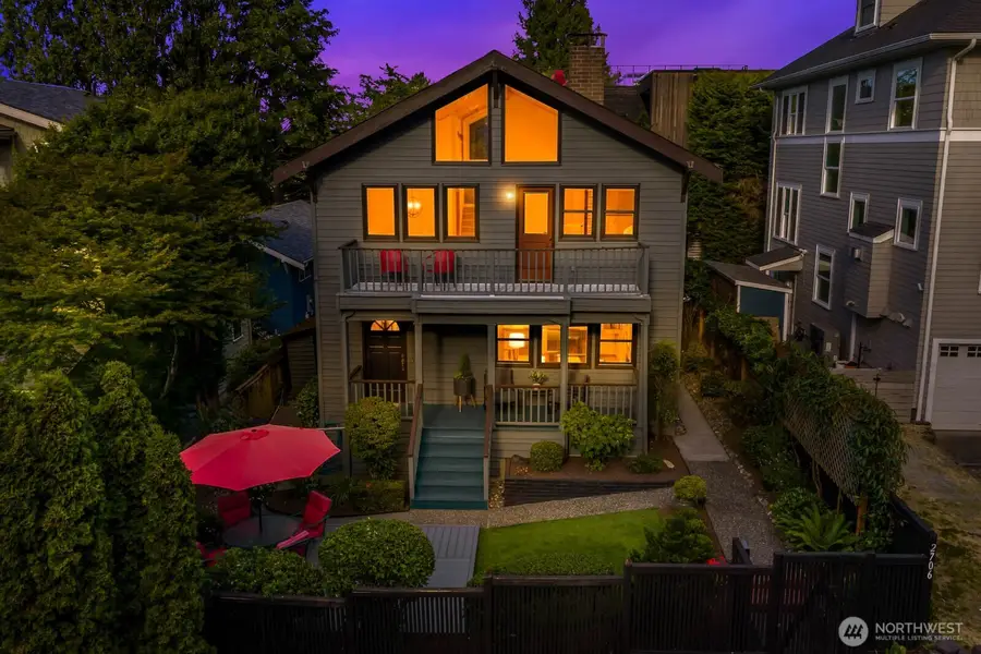 2706 1st Avenue W, Seattle, WA 98119 - #2