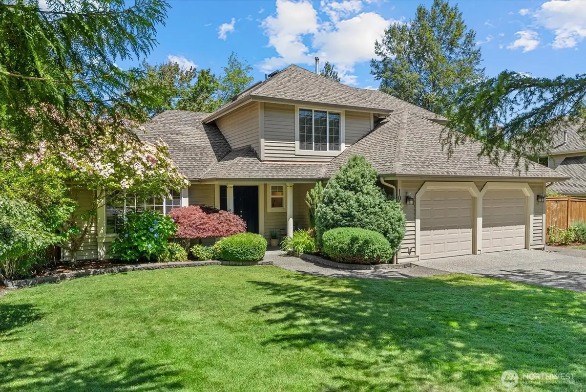 1030 NW Inneswood Drive, Issaquah, WA 98027 - #1
