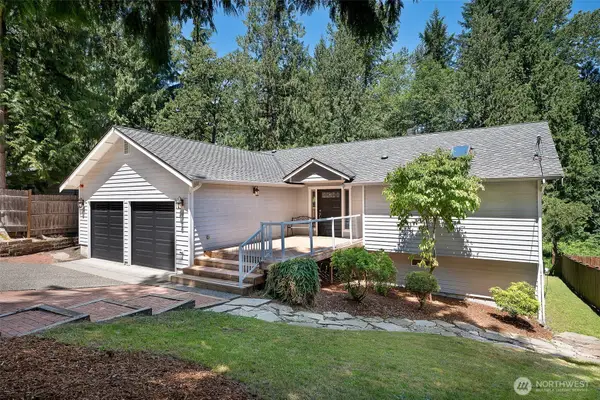 1226 NE Ballinger Place, Shoreline, WA 98155