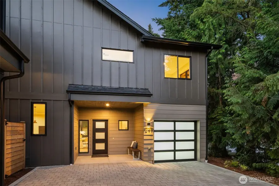 12910 NE 70th Place, Kirkland, WA 98033 - #2