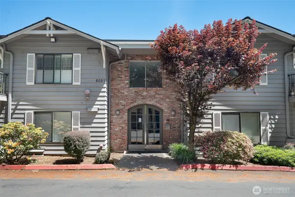 8021 234th Street Sw #209, Edmonds, WA 98026