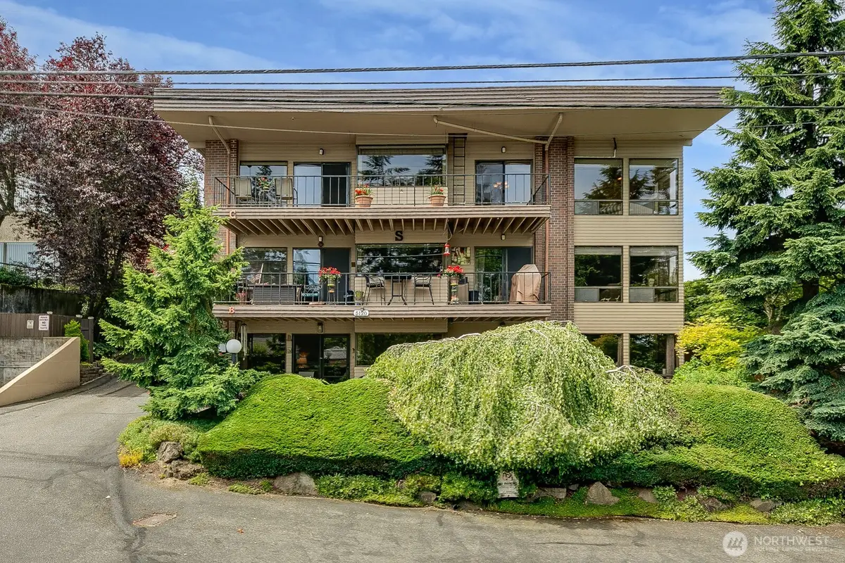 5120 Beaumont Drive #C, Everett, WA 98203 - #1