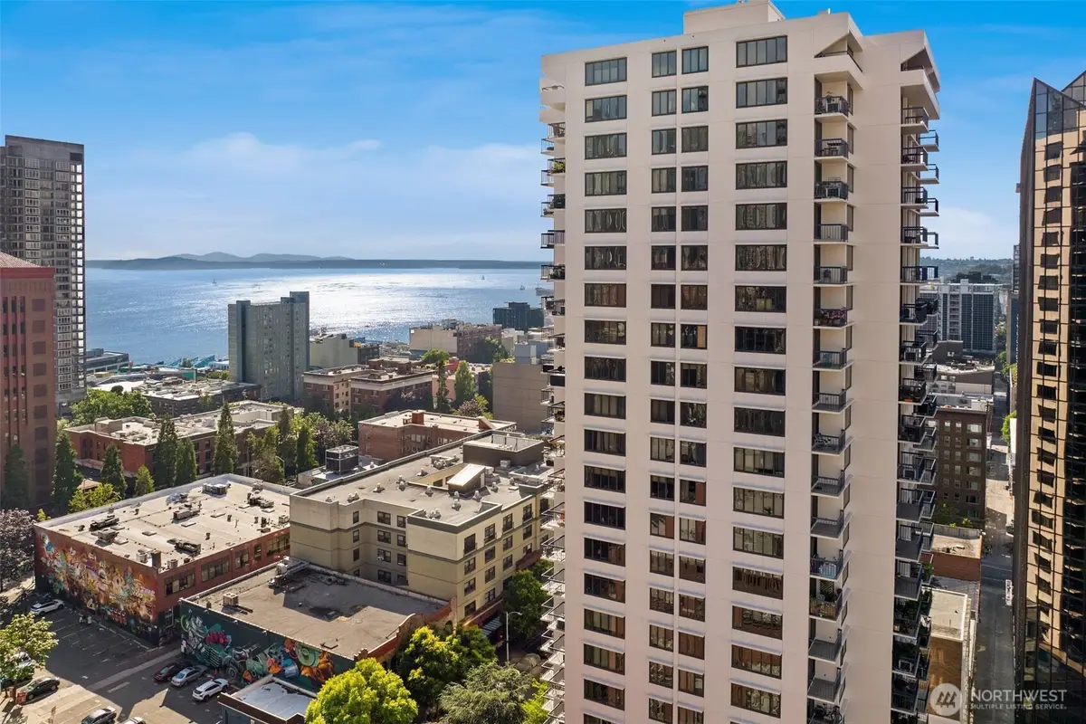 2100 3rd Avenue #1005, Seattle, WA 98121 - #1