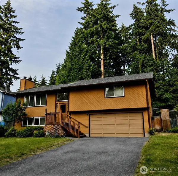 3021 87th Avenue Ct E, Edgewood, WA 98371