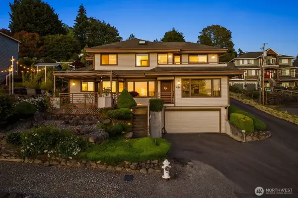 424 Alvord Avenue N, Kent, WA 98030