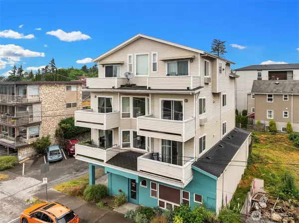 816 N 38th Street, Seattle, WA 98103