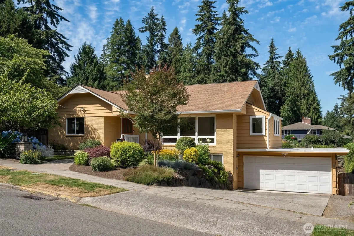 3726 NE 165th Street, Lake Forest Park, WA 98155 - #1